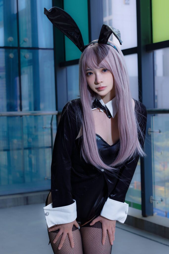 疯猫ss  紫发礼服兔 [35P]-Cosplay论坛-在线美图-集图萌